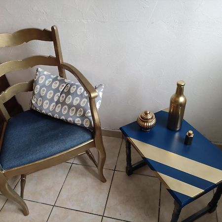 Bleu Bonheur Bed and Breakfast Dennevy Δωμάτιο φωτογραφία