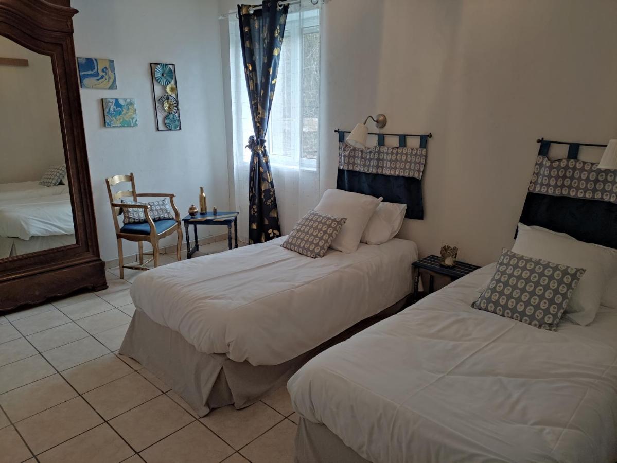 Bleu Bonheur Bed and Breakfast Dennevy Εξωτερικό φωτογραφία